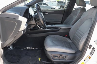 2020 Toyota Avalon Hybrid XSE