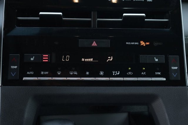 2020 Toyota Avalon Hybrid XSE