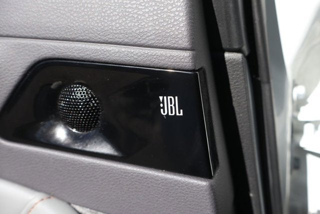 2020 Toyota Avalon Hybrid XSE