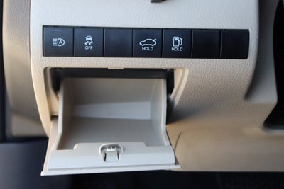 2023 Toyota Camry Hybrid XLE