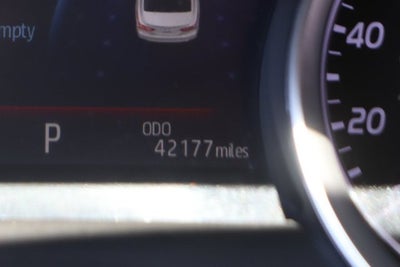 2023 Toyota Camry Hybrid XLE