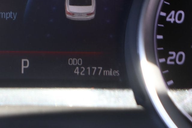 2023 Toyota Camry Hybrid XLE
