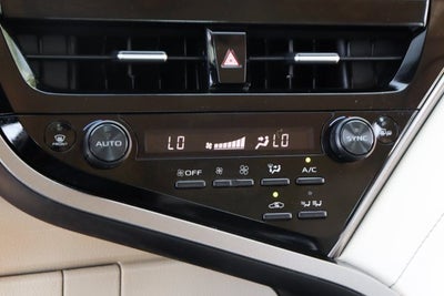 2023 Toyota Camry Hybrid XLE