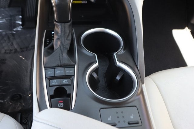 2023 Toyota Camry Hybrid XLE