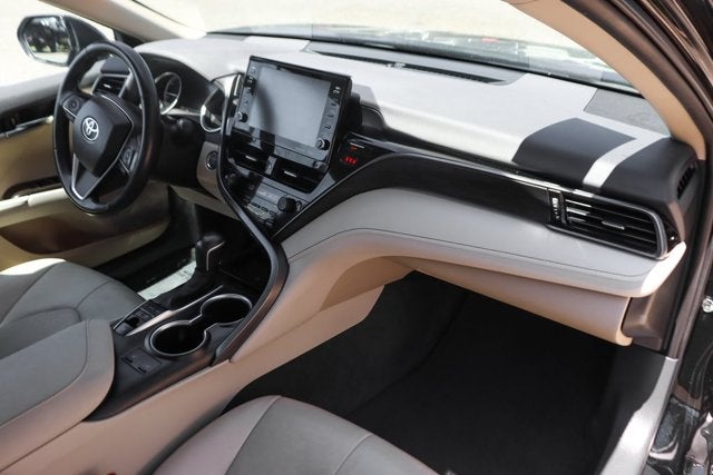 2023 Toyota Camry Hybrid XLE