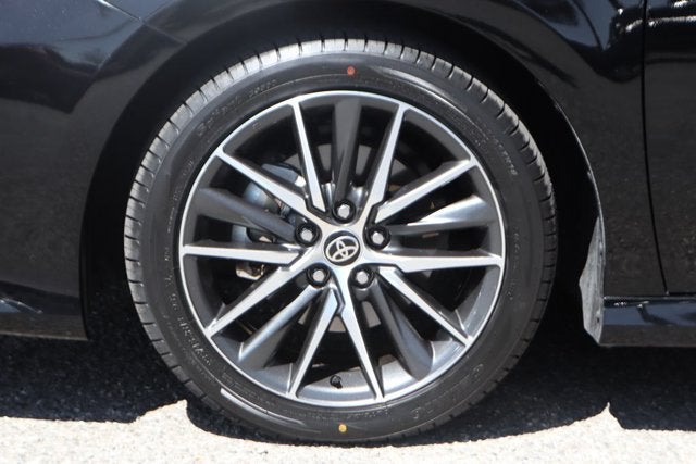2023 Toyota Camry Hybrid XLE
