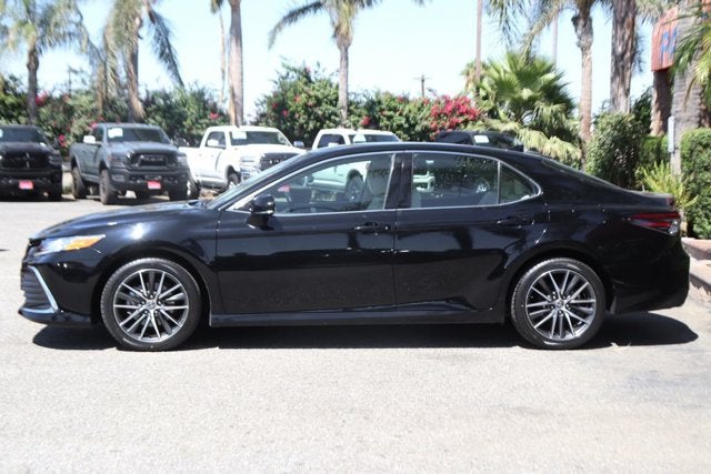 2023 Toyota Camry Hybrid XLE