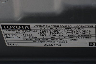 2022 Toyota Camry SE