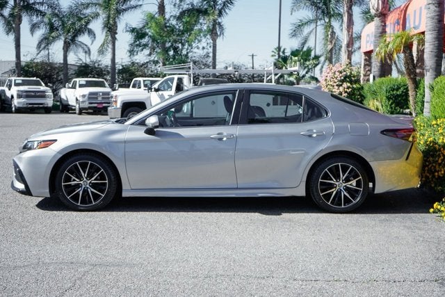 2021 Toyota Camry SE