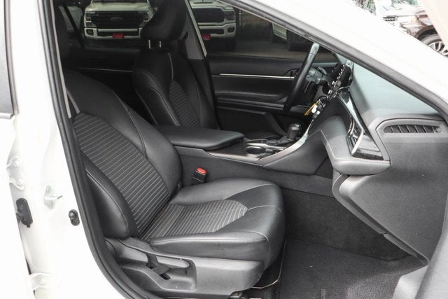 2022 Toyota Camry SE Nightshade