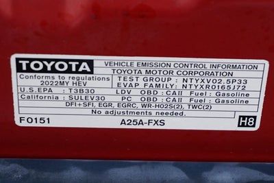 2022 Toyota Camry Hybrid SE