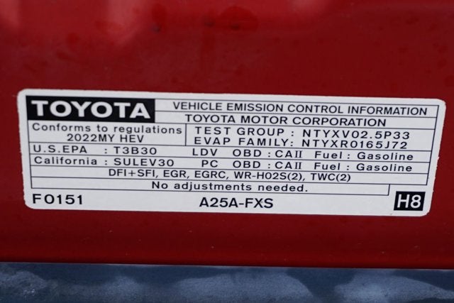 2022 Toyota Camry Hybrid SE