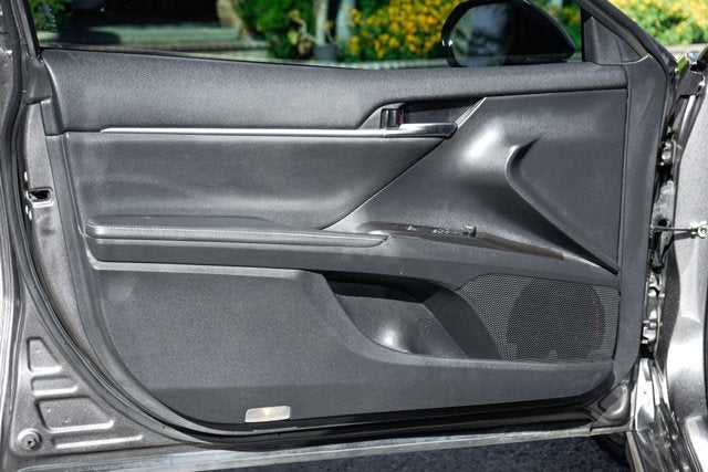 2021 Toyota Camry Hybrid XSE