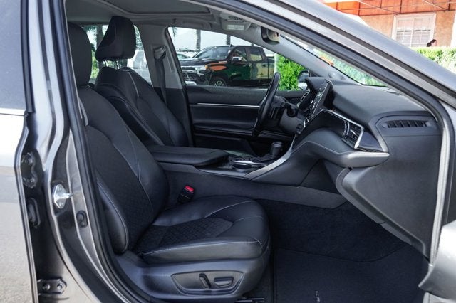 2021 Toyota Camry Hybrid XSE