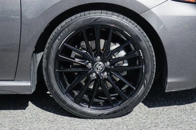 2021 Toyota Camry Hybrid XSE