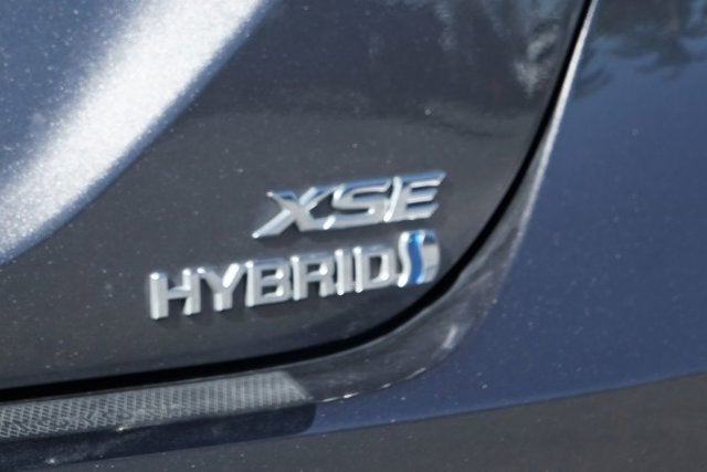 2021 Toyota Camry Hybrid XSE
