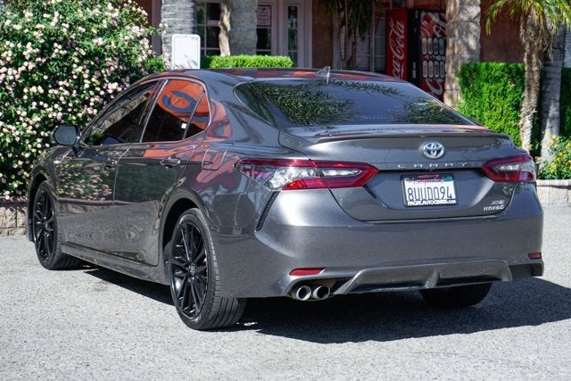 2021 Toyota Camry Hybrid XSE