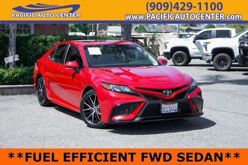 2022 Toyota Camry SE