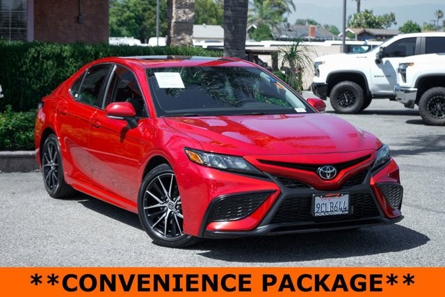2022 Toyota Camry SE