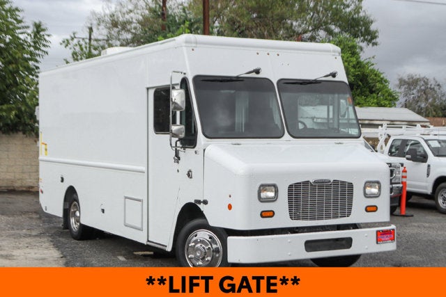 2015 Freightliner M Line Walk-In Van