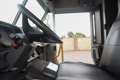 2016 Freightliner MT55 Base