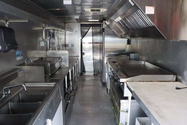 2016 Freightliner MT55 Base