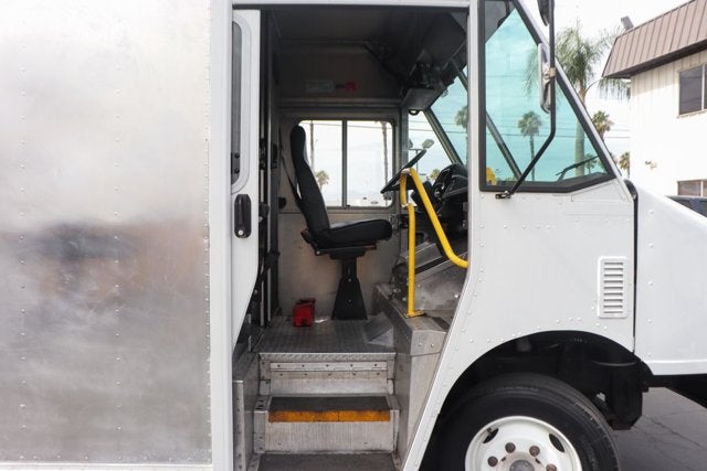 2016 Freightliner MT55 Base