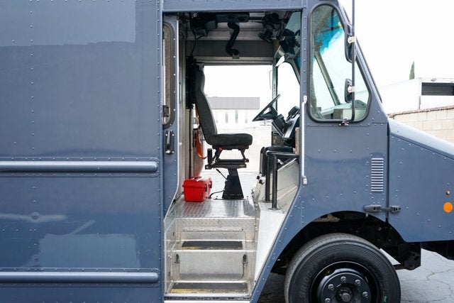 2020 Freightliner M-Line Walk-In Van