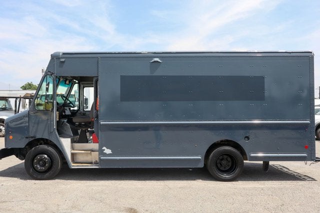 2020 Freightliner M Line Walk-In Van Base