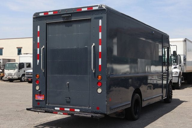 2020 Freightliner M Line Walk-In Van Base