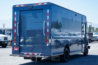 2020 Freightliner M Line Walk-In Base