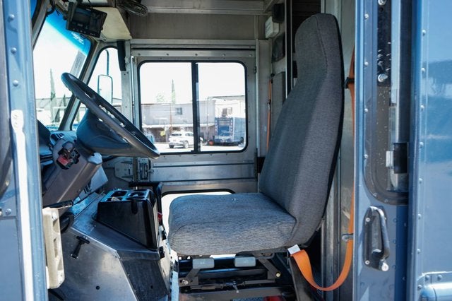 2020 Freightliner M Line Walk-In Base