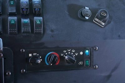 2020 Freightliner M Line Walk-In Base