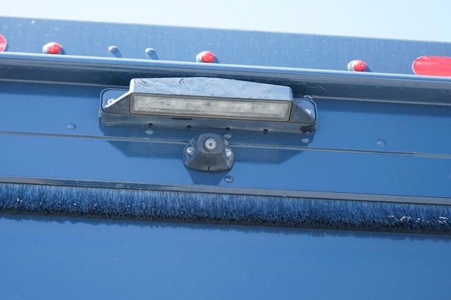 2020 Freightliner M Line Walk-In Base