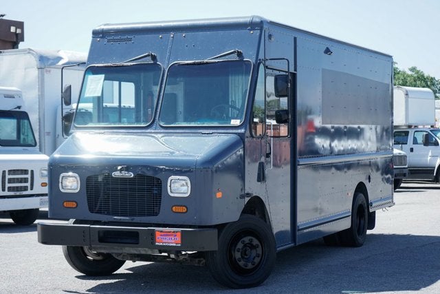 2020 Freightliner M Line Walk-In Base
