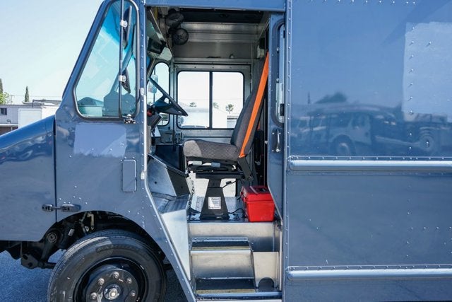 2020 Freightliner M-Line Walk-in-Van