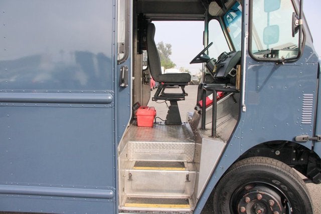 2020 Freightliner Walk in Van M Line