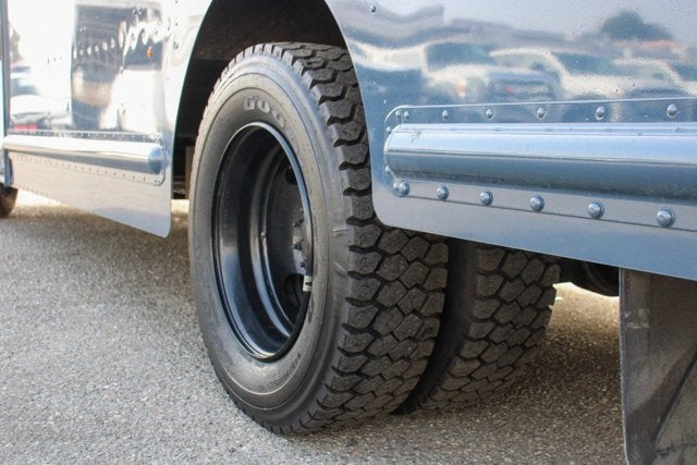 2020 Freightliner Walk in Van M Line