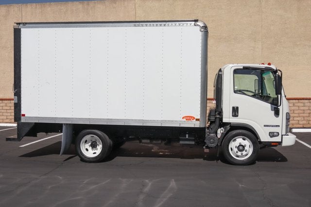 2024 Isuzu NPR HD