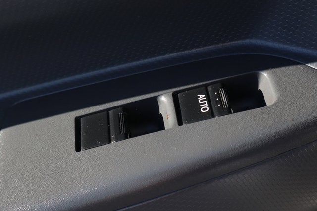 2024 Isuzu NPR HD