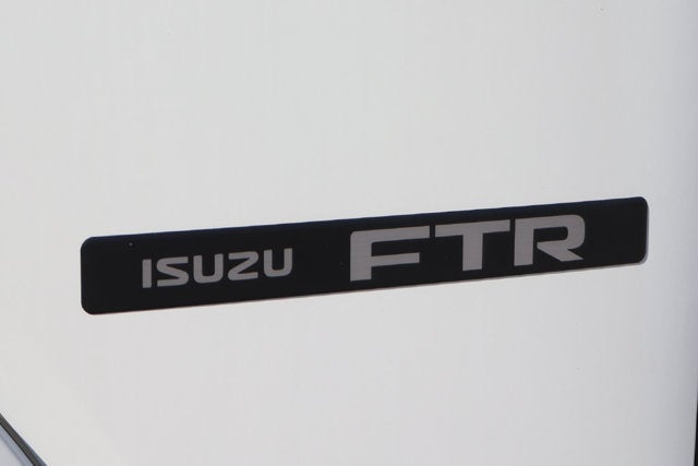 2020 Isuzu FTR Base