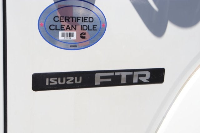 2023 Isuzu FTR Base