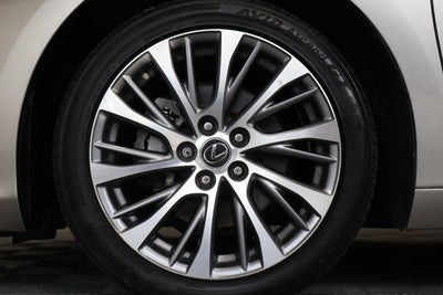 2021 Lexus ES 250
