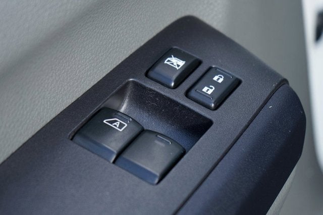 2021 Nissan NV Passenger SL