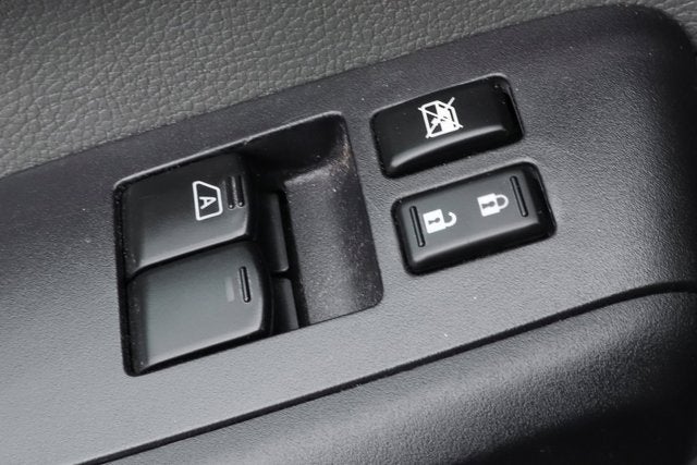 2020 Nissan NV Passenger SL