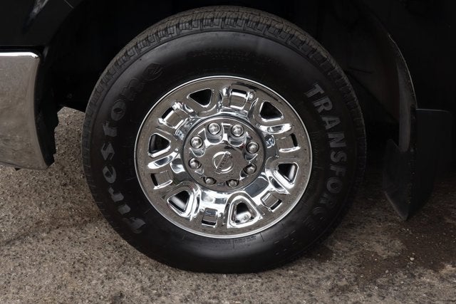 2020 Nissan NV Passenger SL