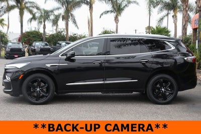 2024 Buick Enclave Essence