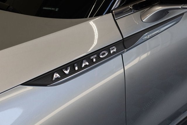 2023 Lincoln Aviator Standard