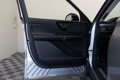 2023 Lincoln Aviator Standard