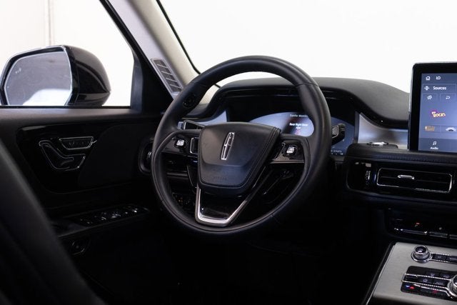2023 Lincoln Aviator Standard